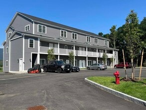 Building Photo - 30 Alpine Place Dr