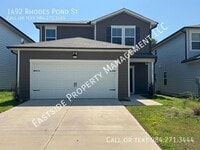 Building Photo - 1492 Rhodes Pond St