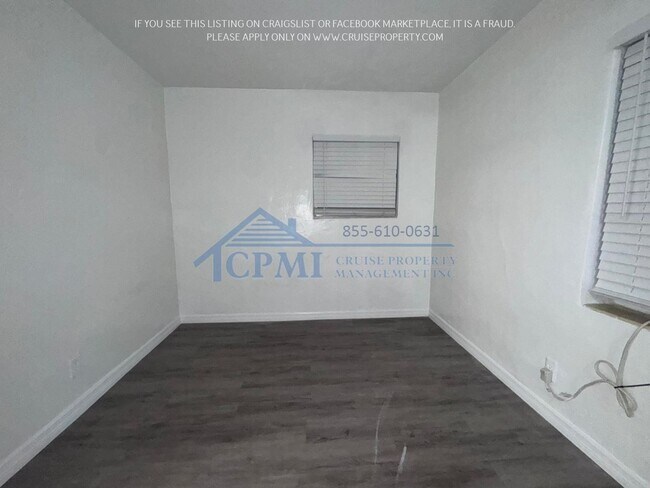 Building Photo - 5814 Taylor St