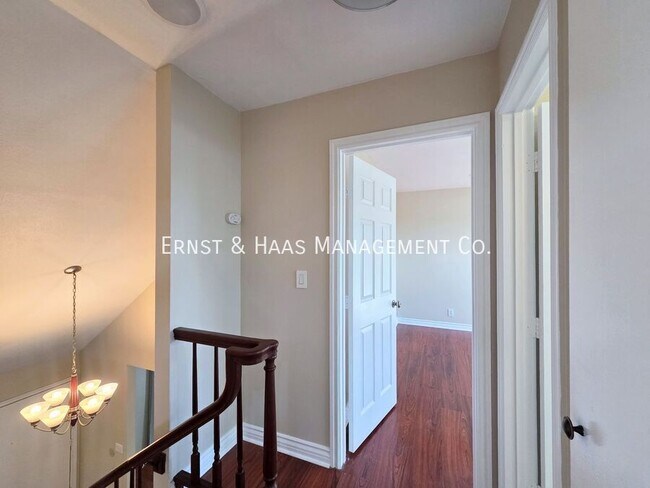 Building Photo - 926 E Bastanchury Rd