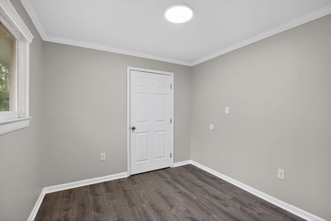 Building Photo - 8512 Rose Marie Dr