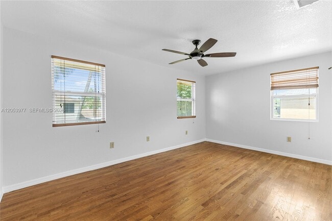 Building Photo - 11610 NW 43rd St