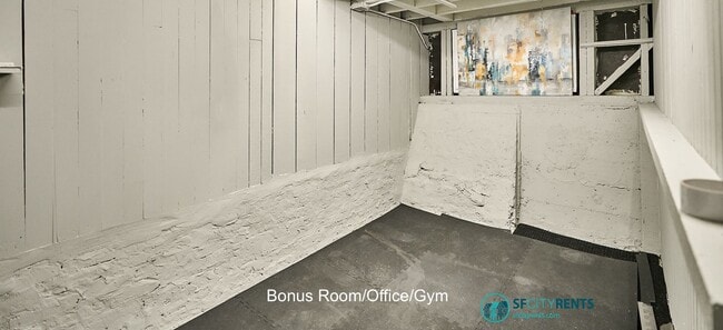 Building Photo - Sun-filled Presidio Heights Residence w/ Private Deck, Hot Tub & Garage Parking