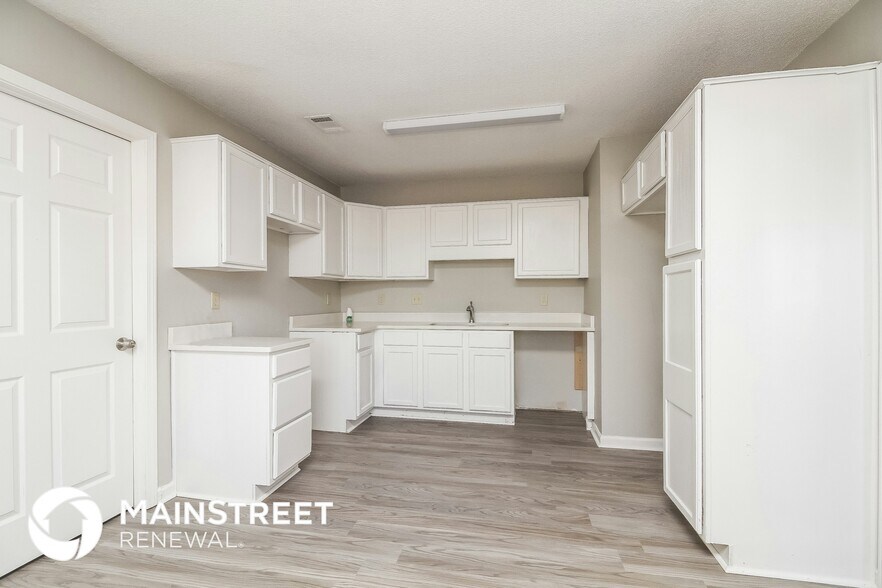 Building Photo - 4419 Kings Valley Cove W