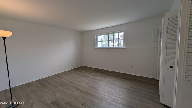 Building Photo - 226 Sawmill Rd