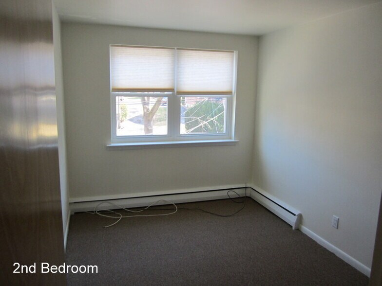 Building Photo - 1229 Drexel Ave