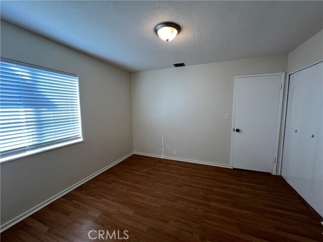 Building Photo - 616 S Archer St