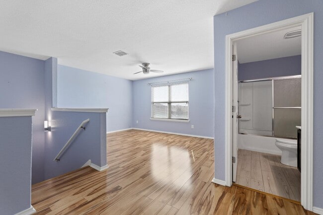 Building Photo - 2450 Keyhole Vw