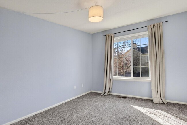 Building Photo - Updated 4bed in Parker!