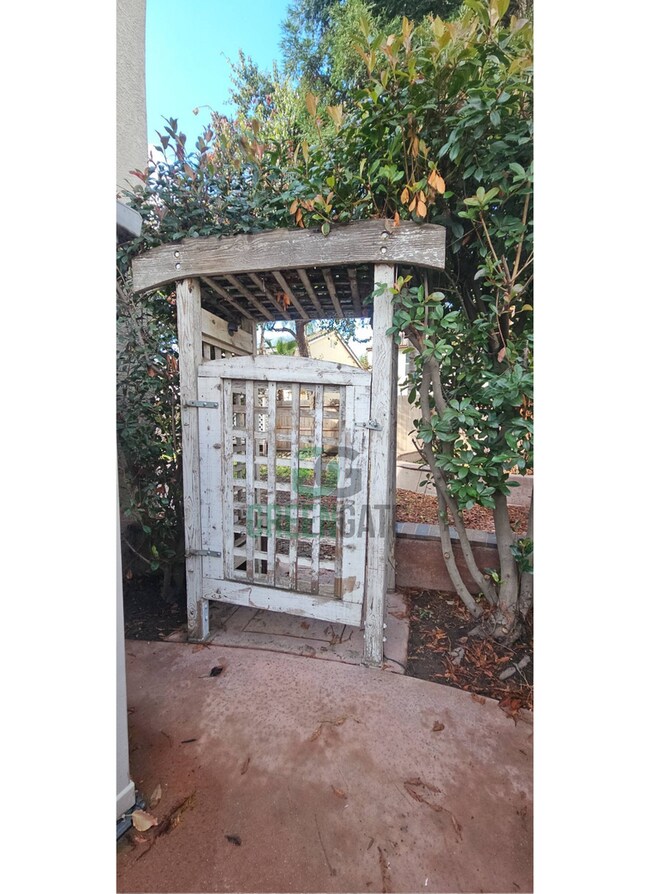 Building Photo - Spacious 4 Bedroom in Manteca!!! Ready