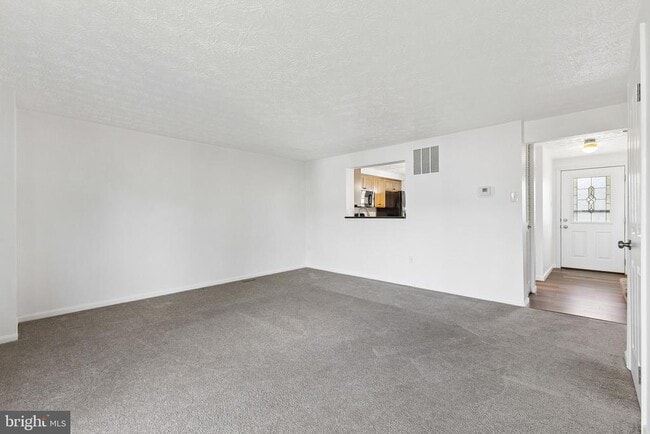 Building Photo - 2711 Neman Ct