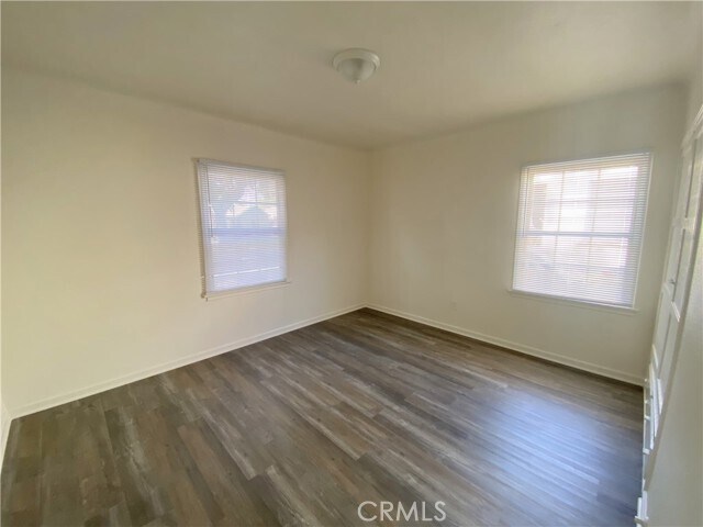 Building Photo - 2717 Crescent Ave