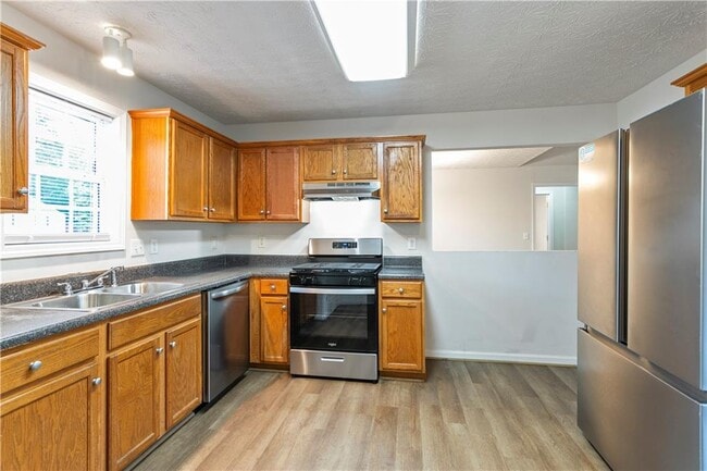 Building Photo - 1460 Wynsong Ct