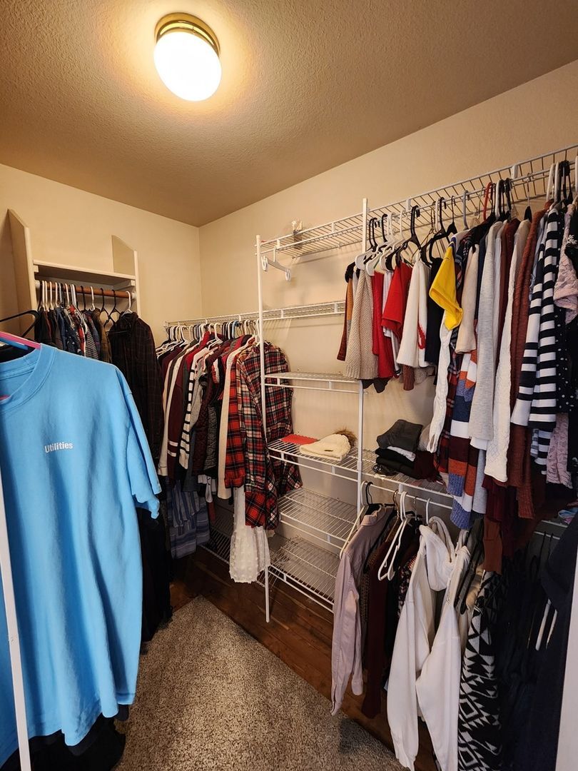 Building Photo - 848 Granada Ln