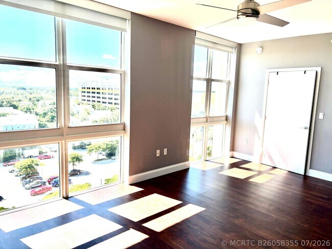 Building Photo - 550 Okeechobee Blvd