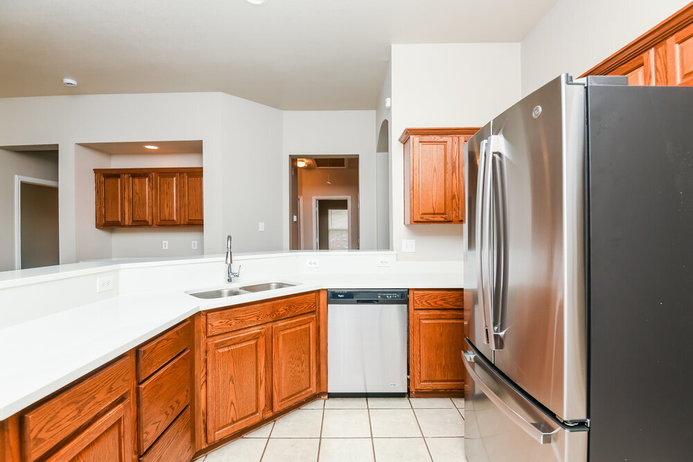Building Photo - 8905 Friendswood Dr