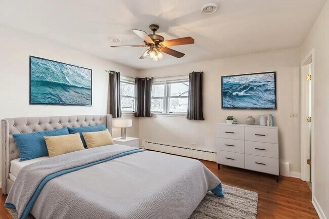 Building Photo - 942 Raleigh Rd