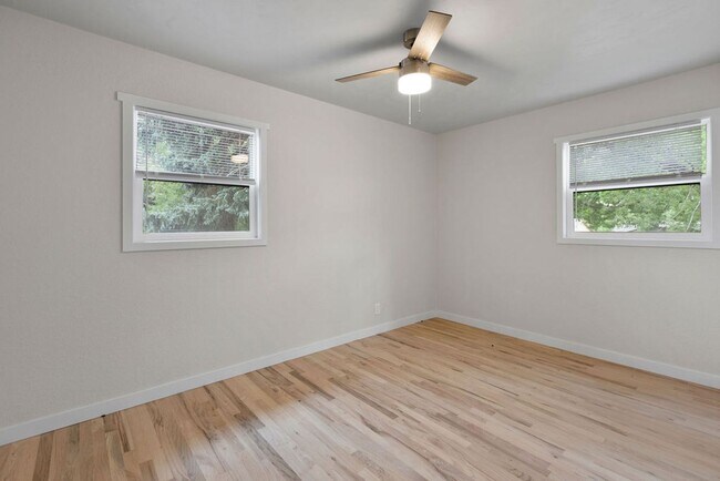 Building Photo - 4 Bedroom completely remodeled home in Fort Collins