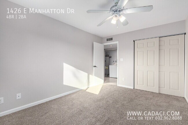 Building Photo - 1426 E Manhatton Dr