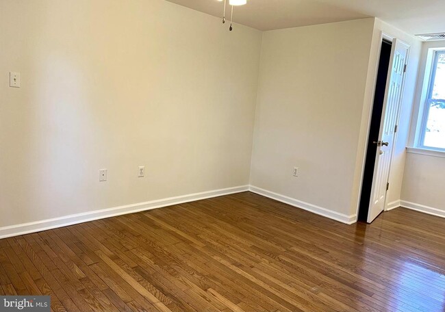 Building Photo - 504 Mullica Hill Rd