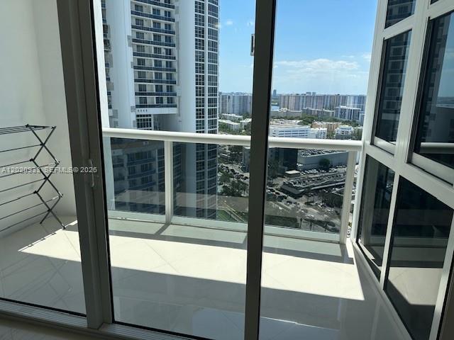 Building Photo - 18201 Collins Ave