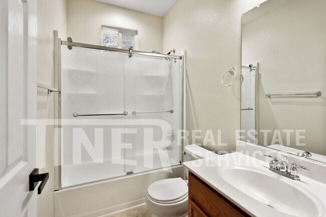 Building Photo - 2371 Snowberry Cir