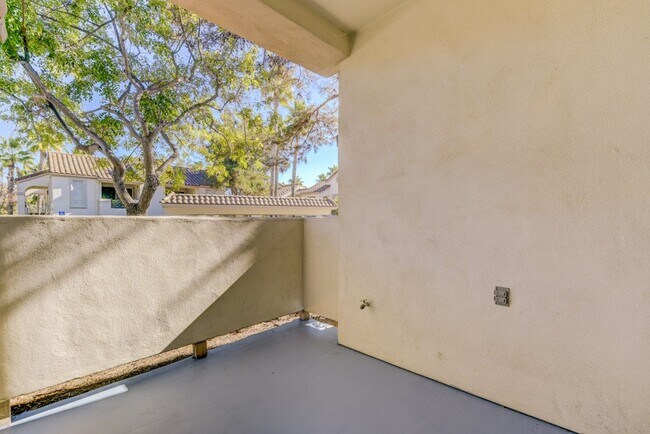 Building Photo - 3601 Bernwood Pl