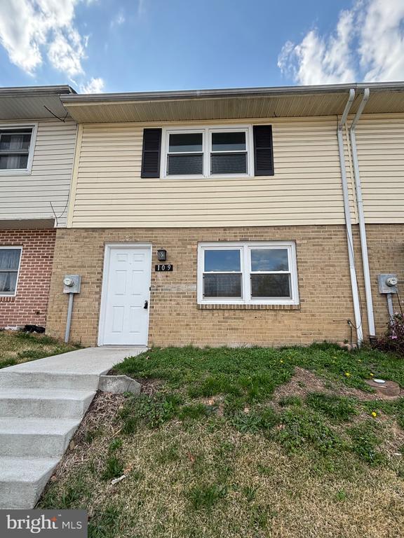 Building Photo - 109 Ash Hollow Dr