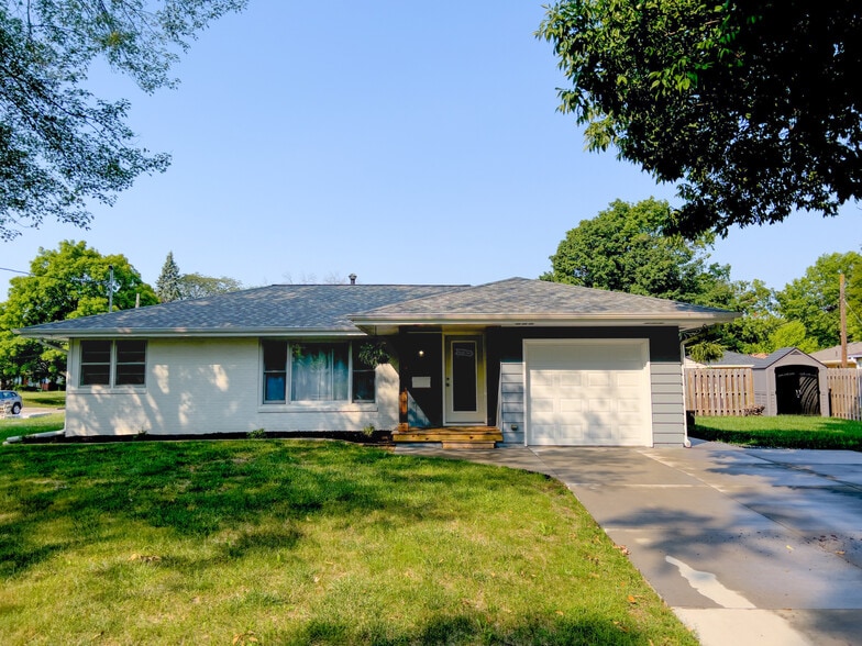 Front view - 4020 30th St