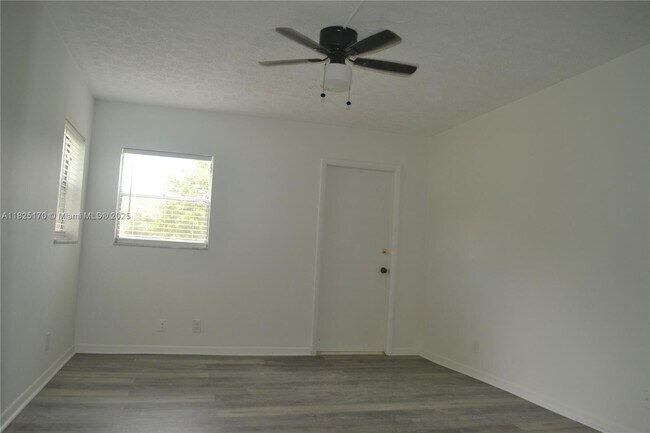 Building Photo - 8000 Lagos De Campo Blvd