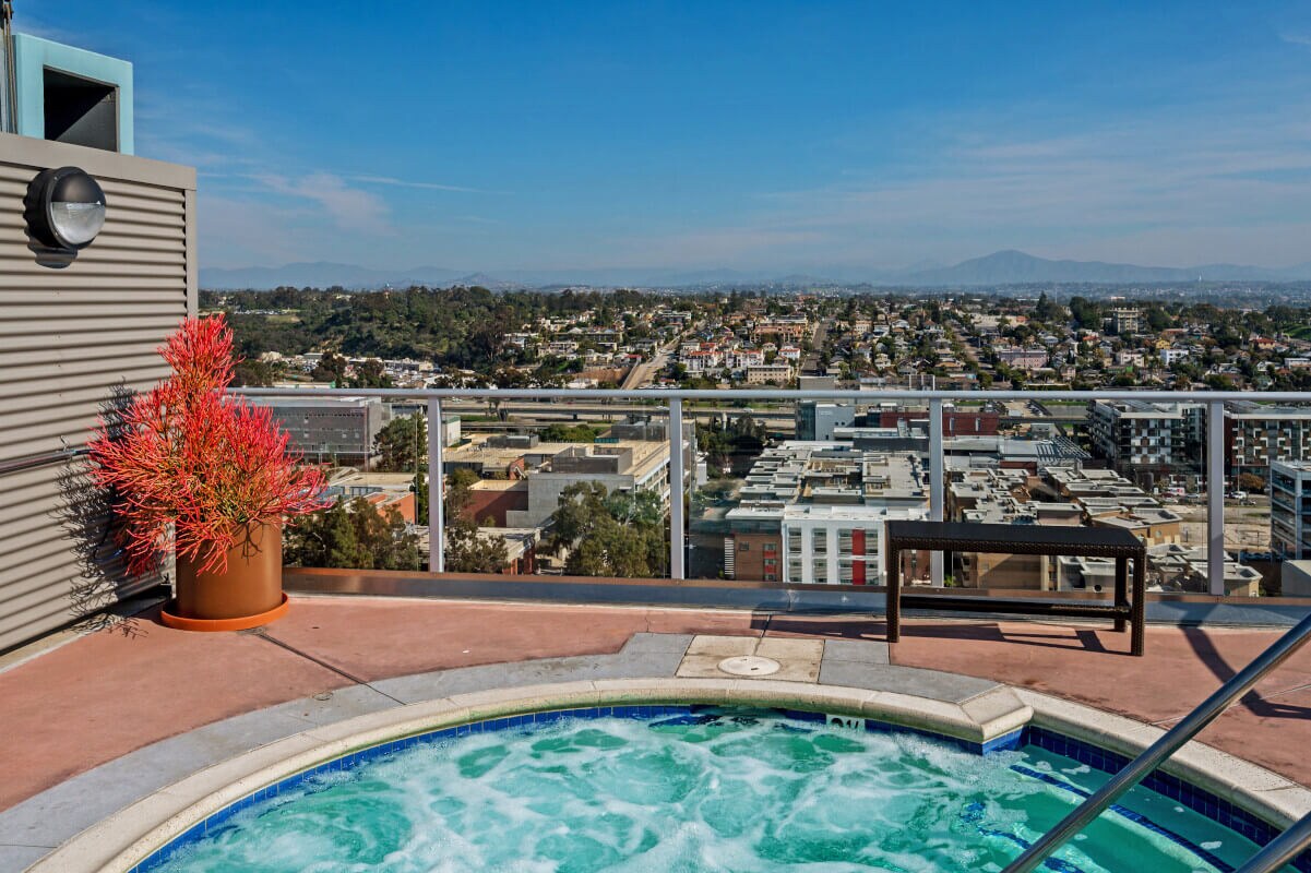 Spa Area - 1080 Park Blvd
