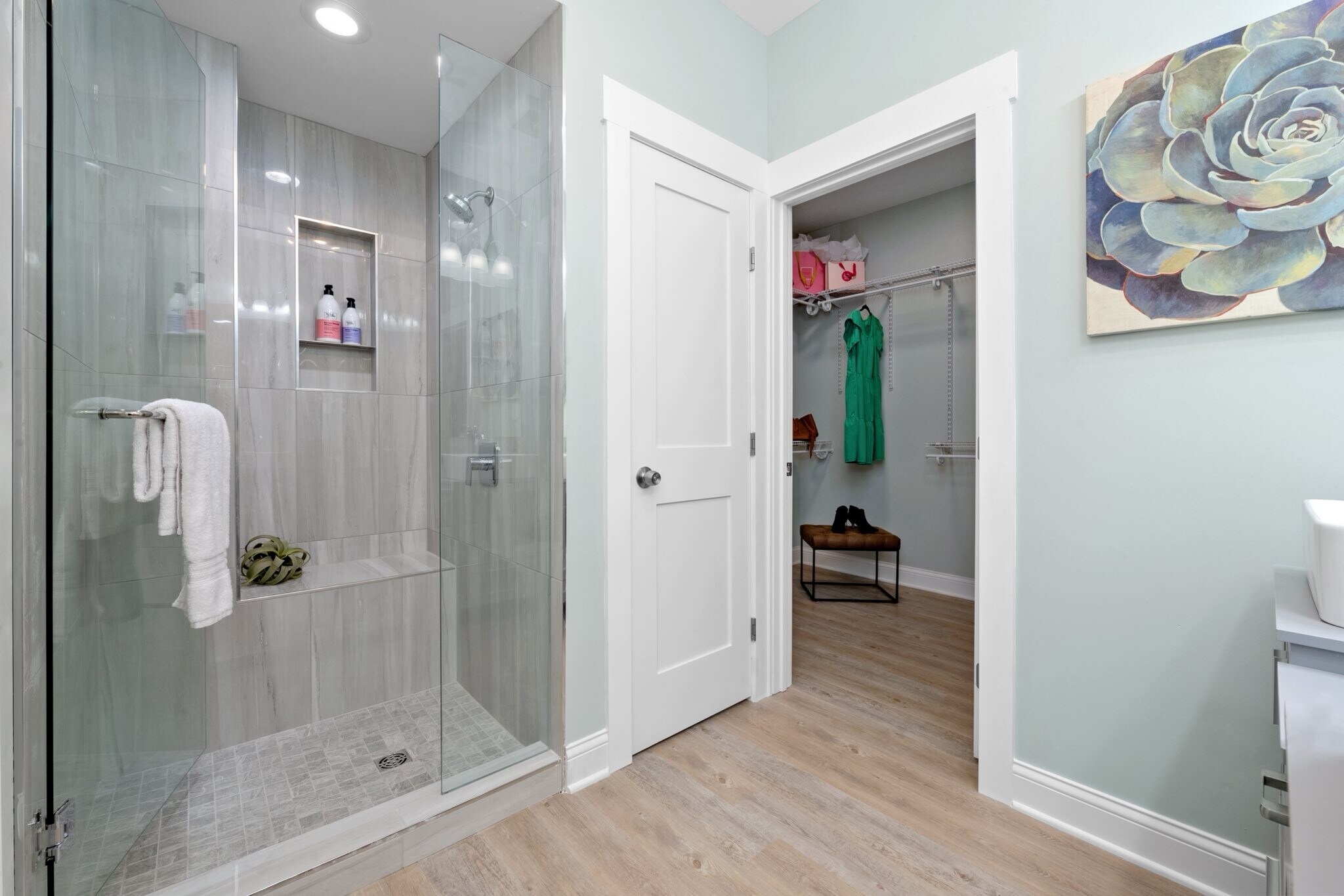 master bath - 4249 Chambers St