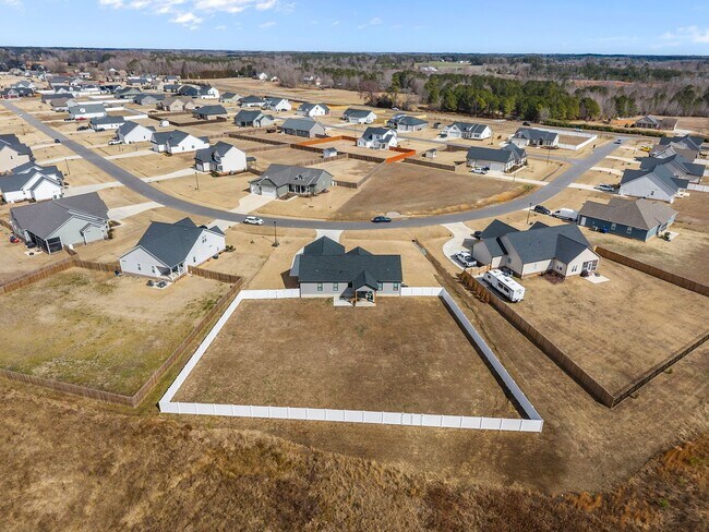 Building Photo - 244 Hazelwood Rd