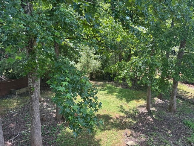 Building Photo - 4170 Longmont Dr