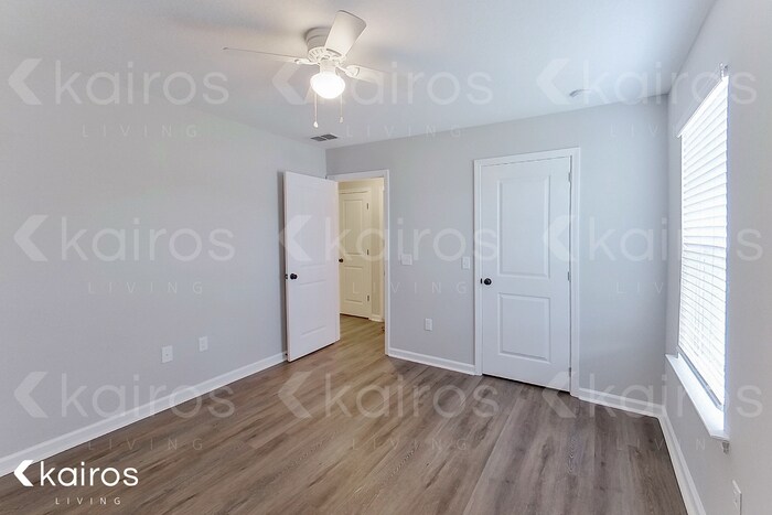 Building Photo - 36 Cottage Grove Dr