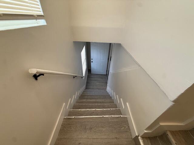 Building Photo - 904 4th St