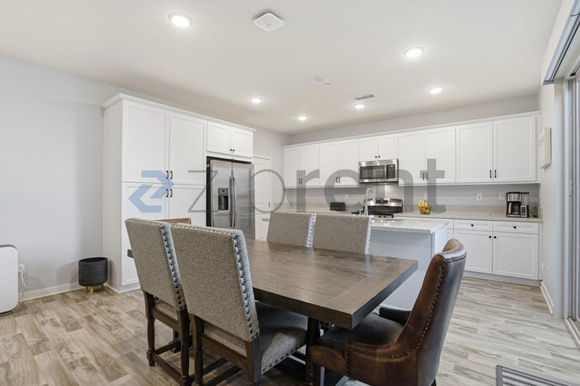 Building Photo - 1607 Jedediah Pl