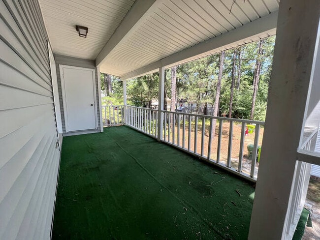 Building Photo - 21A Battery Walk Court