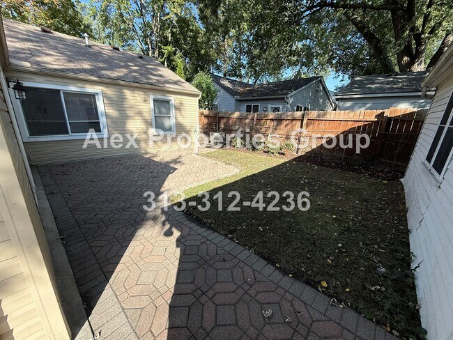 Building Photo - 4330 Olivia Ave