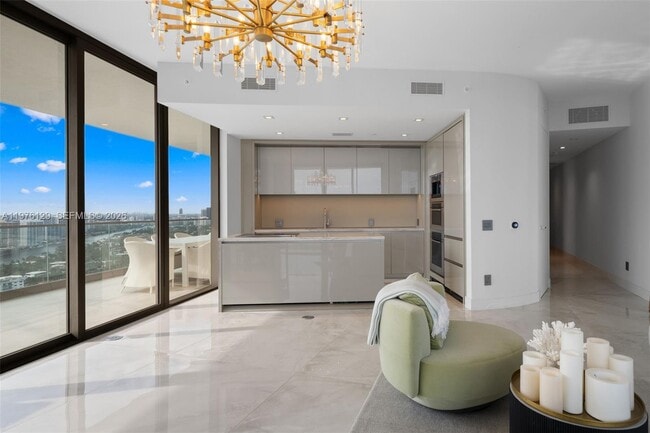 Building Photo - 18975 Collins Ave