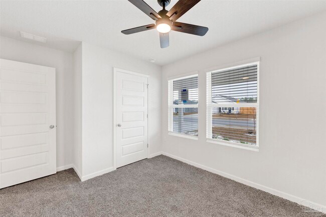 Building Photo - 6304 Firefly Dr