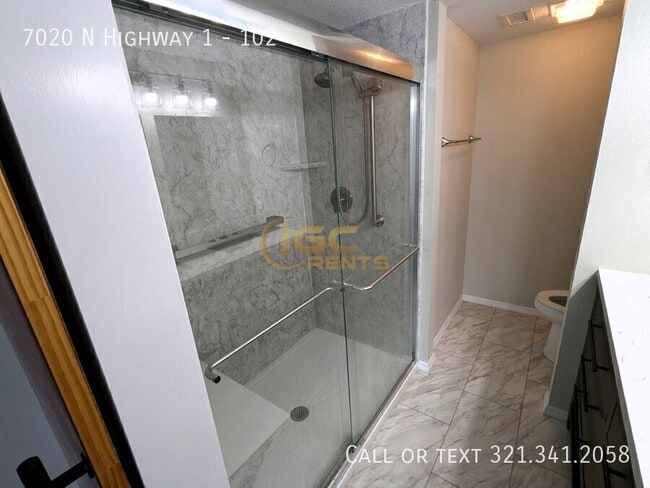 Building Photo - 7020 US-1