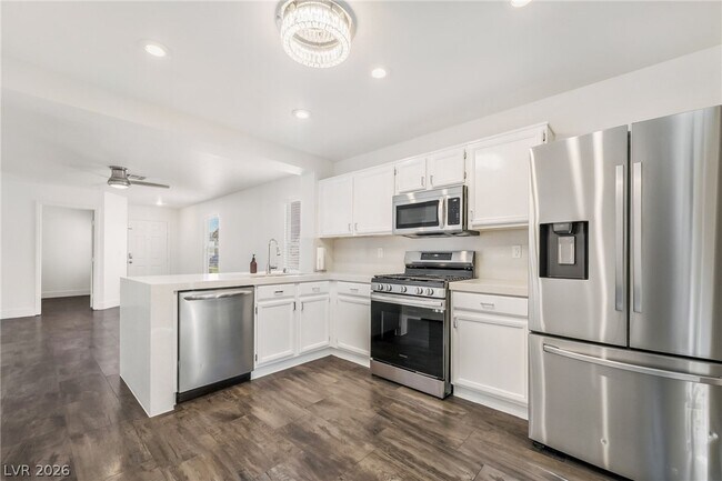 Building Photo - 9976 Perceval St