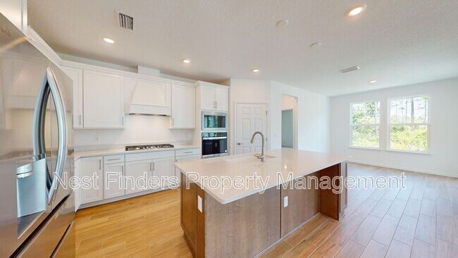 Building Photo - 149 Creek Pebble Dr