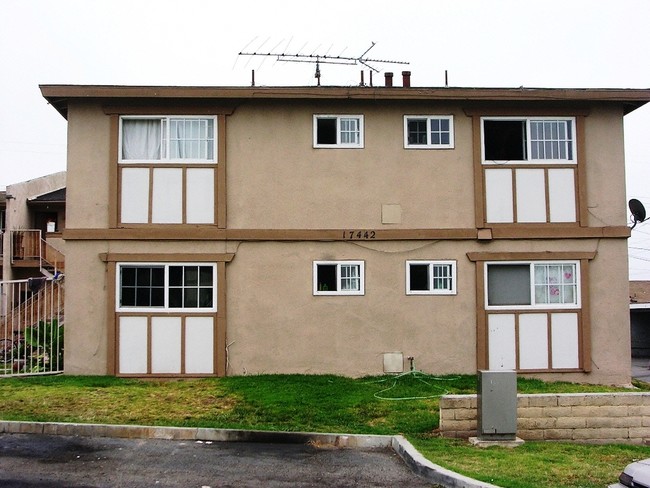 Primary Photo - Oakview IV