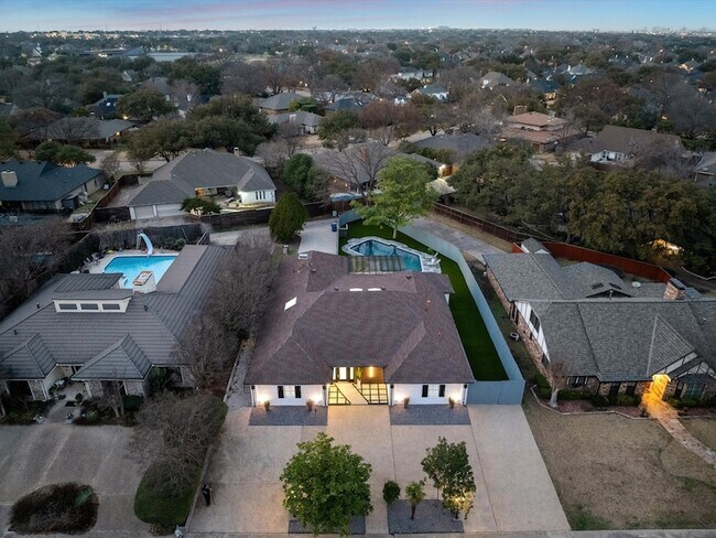 Building Photo - 4321 Cobblers Ln