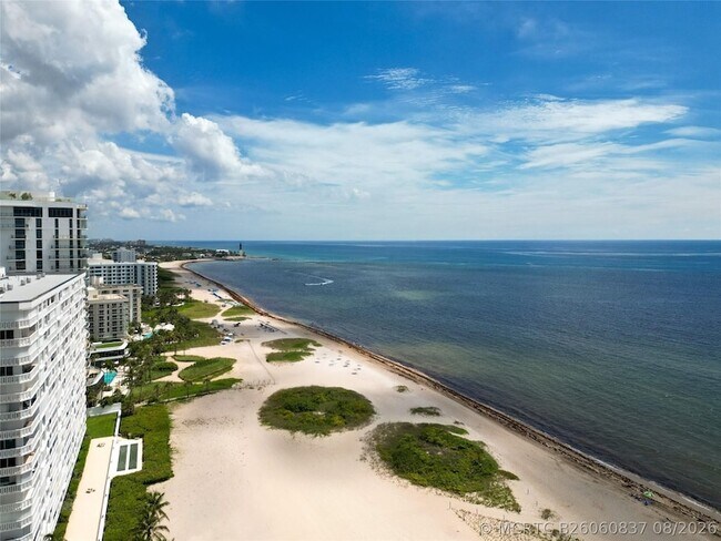 Building Photo - 900 N Ocean Blvd
