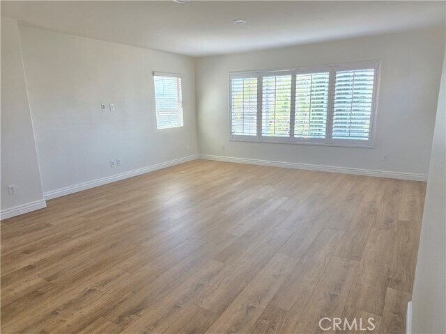 Building Photo - 31532 Royal Oaks Dr