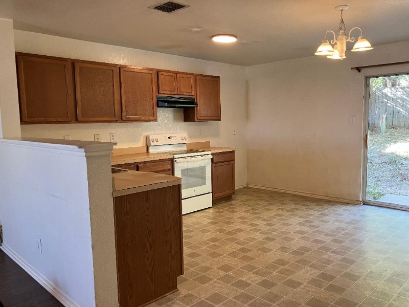 Building Photo - 9910 Amber Ledge