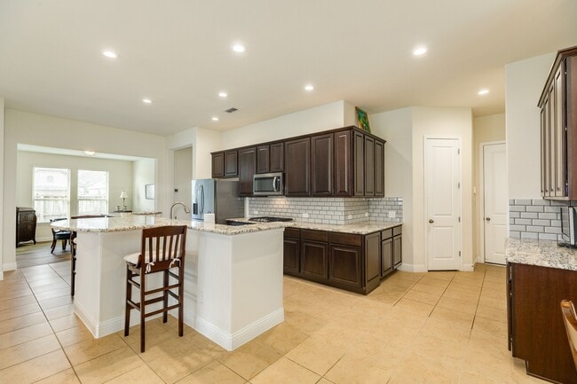 Building Photo - 2329 Vineyard Terrace Ln